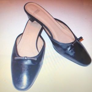 Coach vintage black leather KARA mules